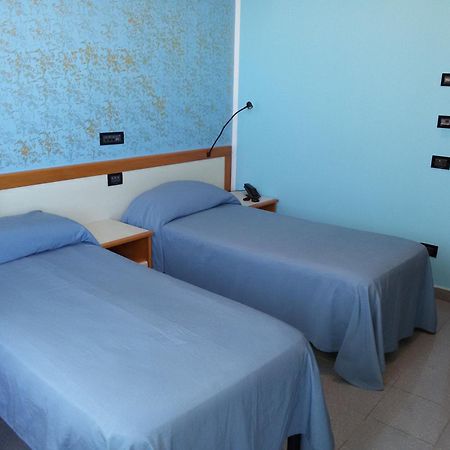 Hotel Ristorante Miramare Marina di Gioiosa Ionica Eksteriør bilde