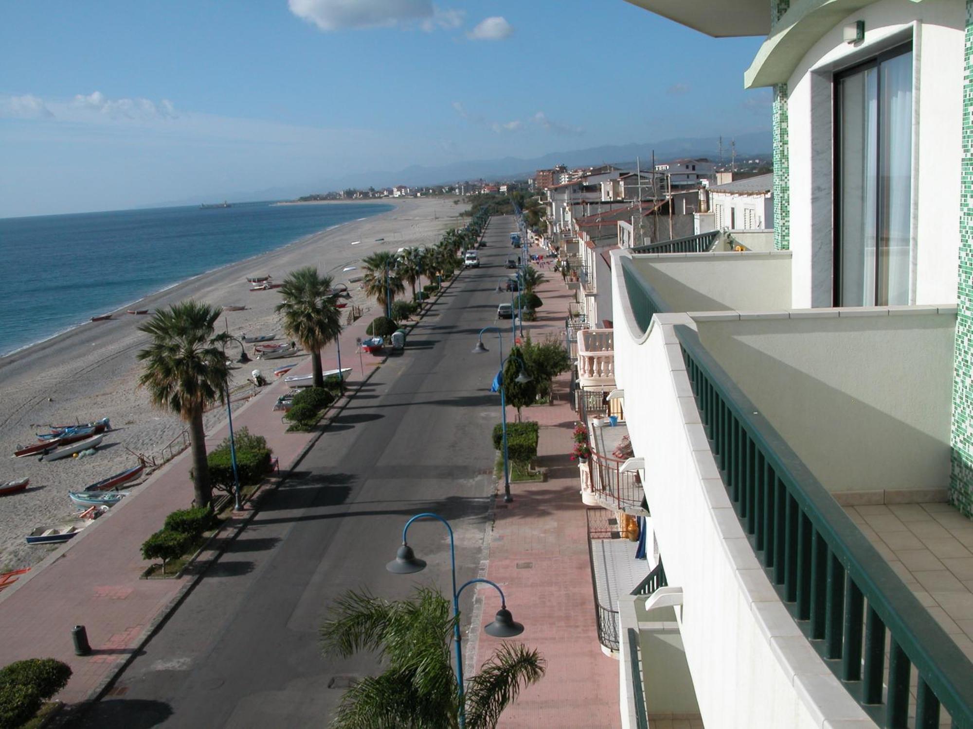 Hotel Ristorante Miramare Marina di Gioiosa Ionica Eksteriør bilde