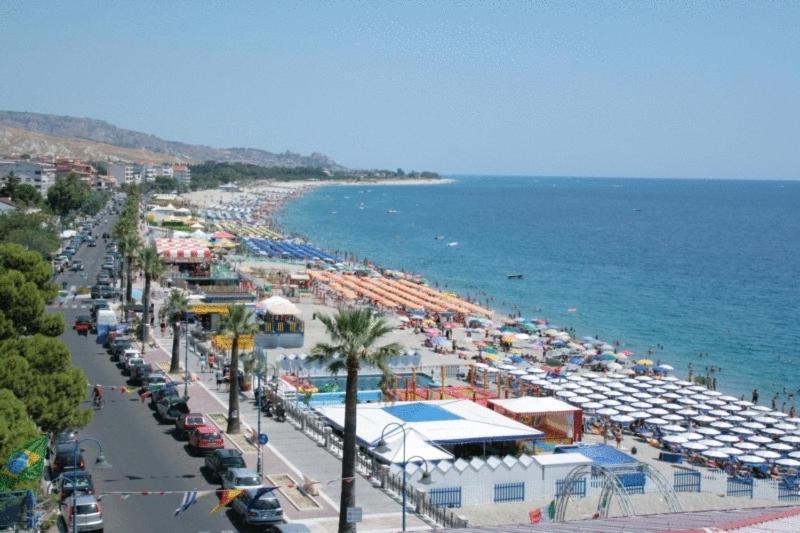 Hotel Ristorante Miramare Marina di Gioiosa Ionica Eksteriør bilde
